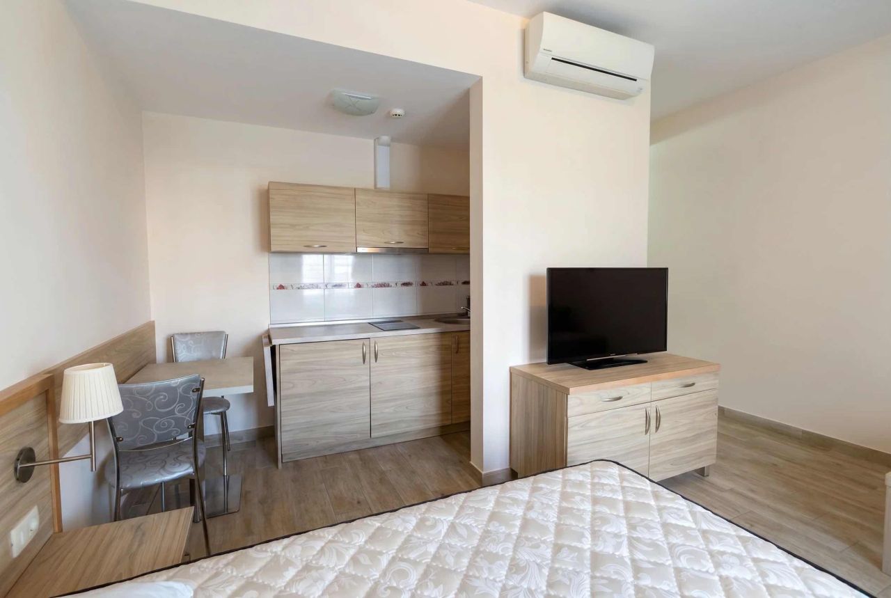 Квартира в Бечичи, Черногория, 27 м² - фото 6