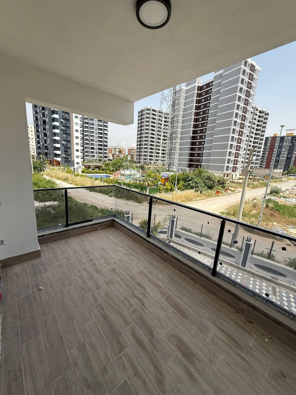 Квартира в Мерсине, Турция, 85 м² - фото 1