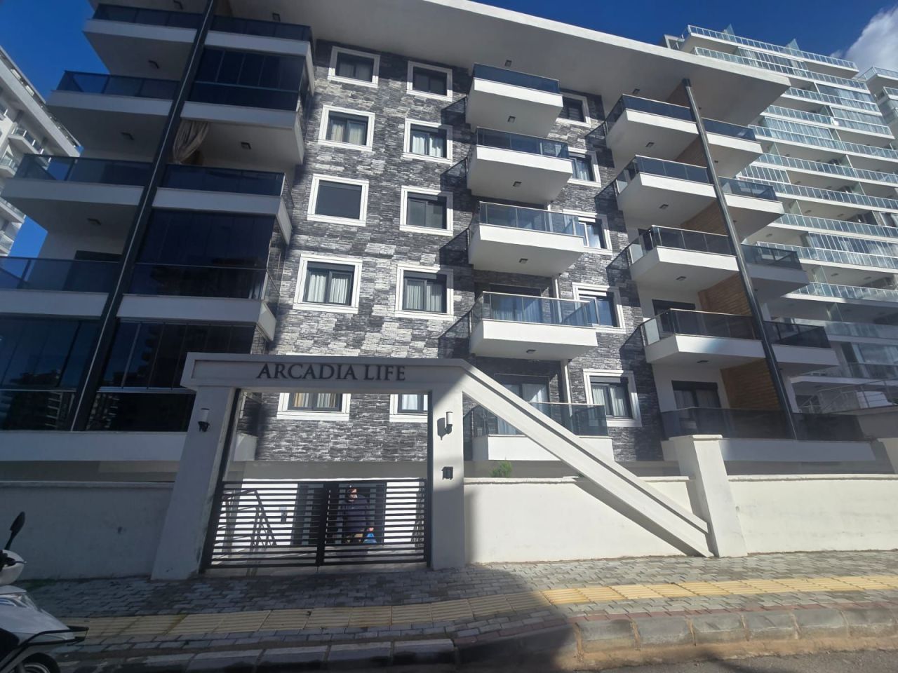 Квартира в Алании, Турция, 1 340 м² - фото 1