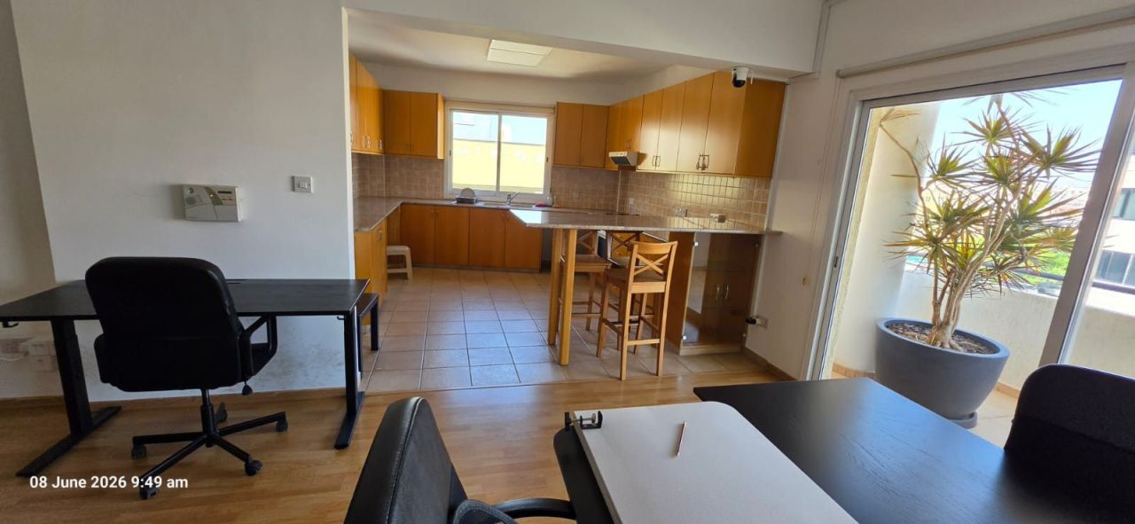 Офис Neapoli, Кипр, 100 м² - фото 1