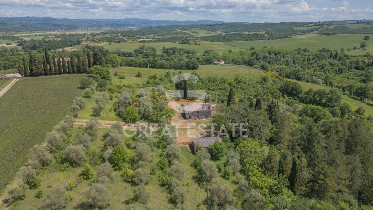 Дом в Четоне, Италия, 285 м² - фото 1