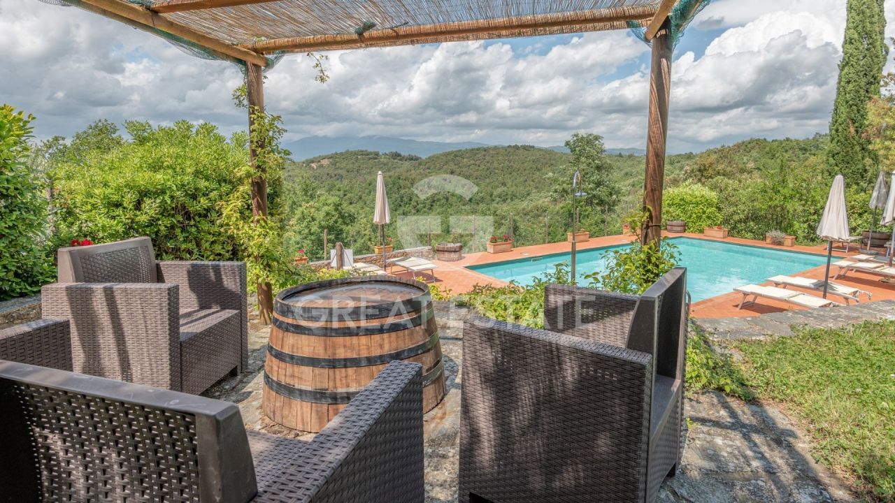 Дом в Ареццо, Италия, 1 500 м² - фото 10