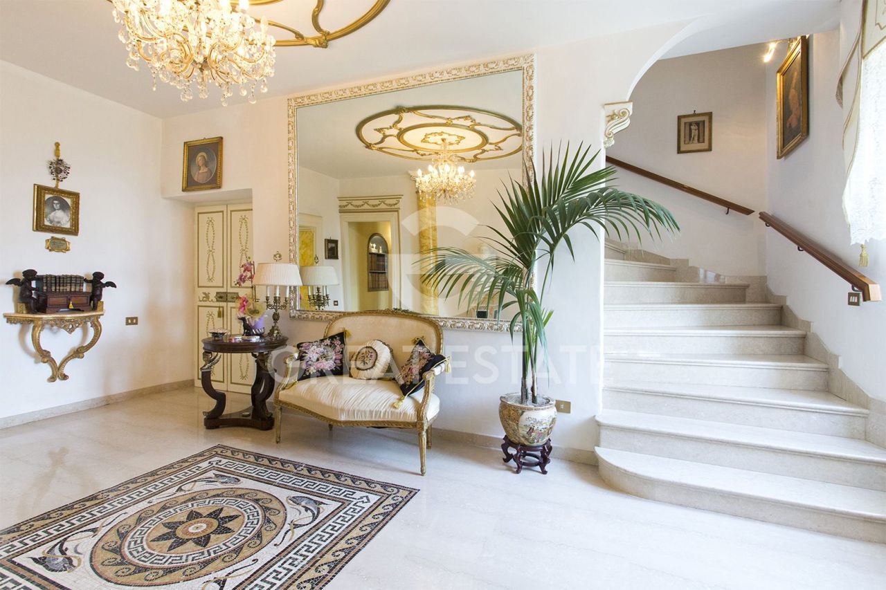 Вилла в Треви, Италия, 553.5 м² - фото 11