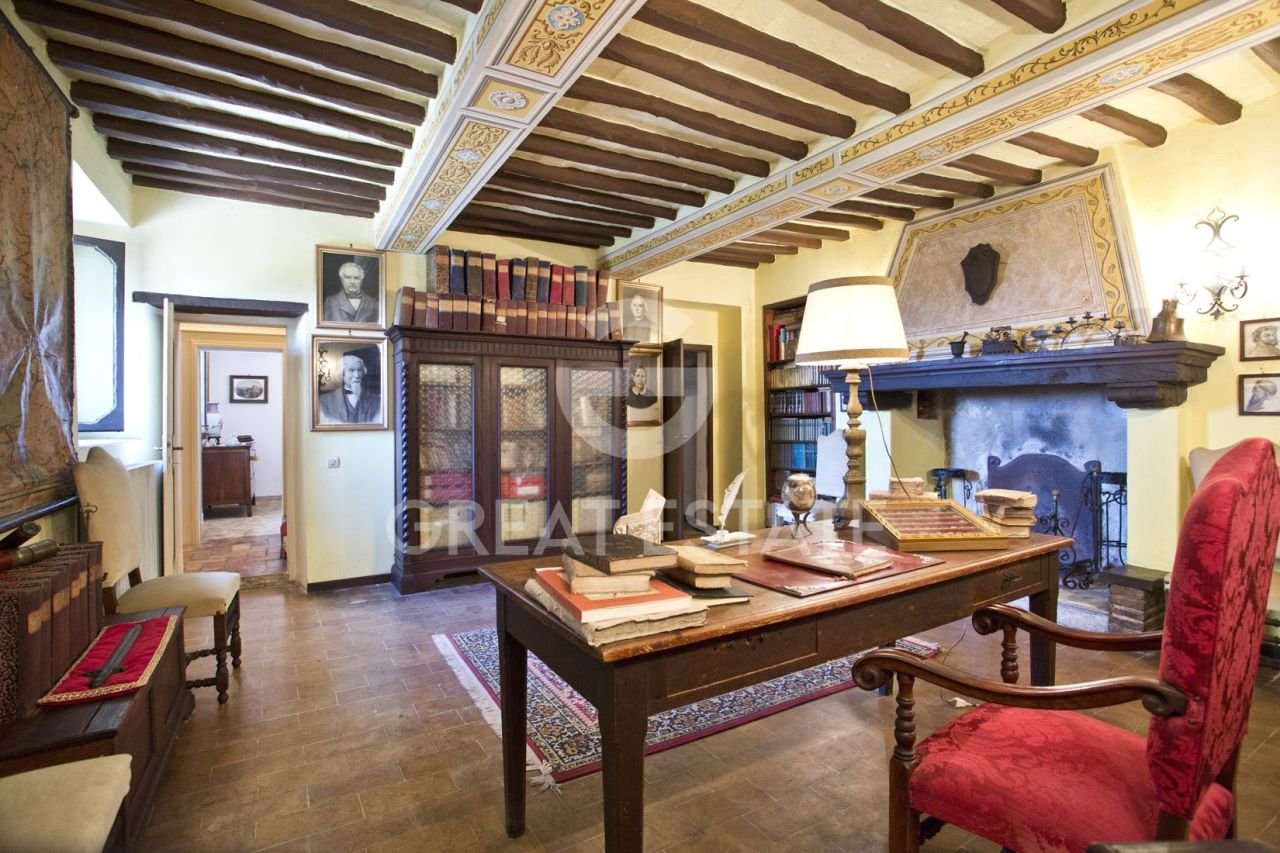 Вилла в Треви, Италия, 553.5 м² - фото 13