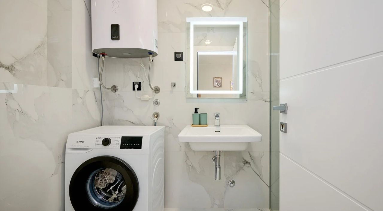 Квартира в Доброте, Черногория, 50 м² - фото 13