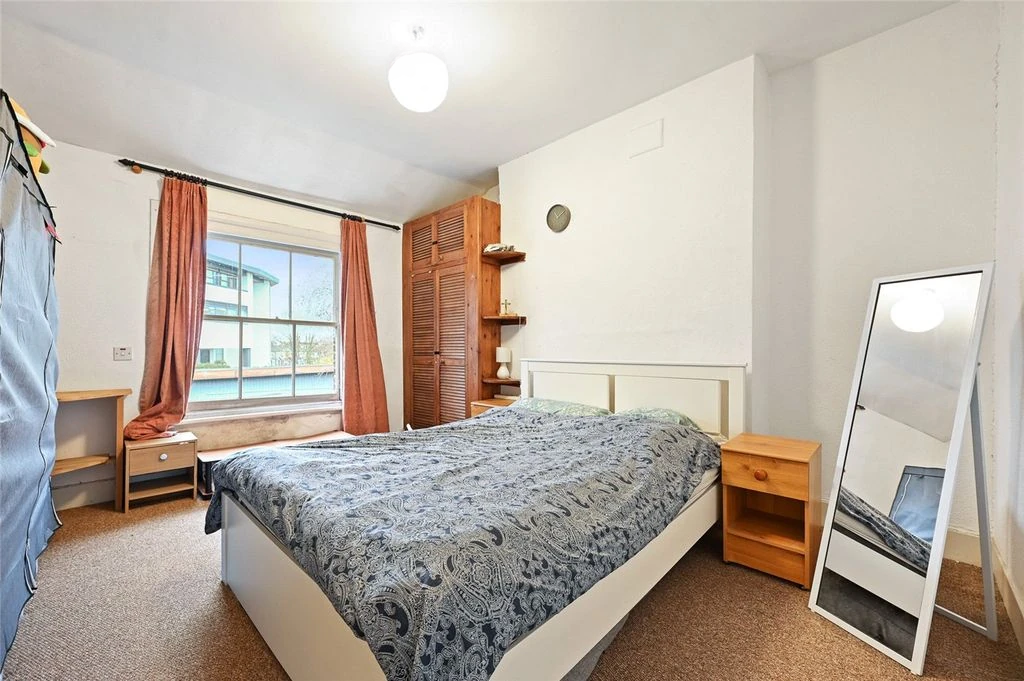 Квартира в Лондоне, Великобритания, 5 м² - фото 1