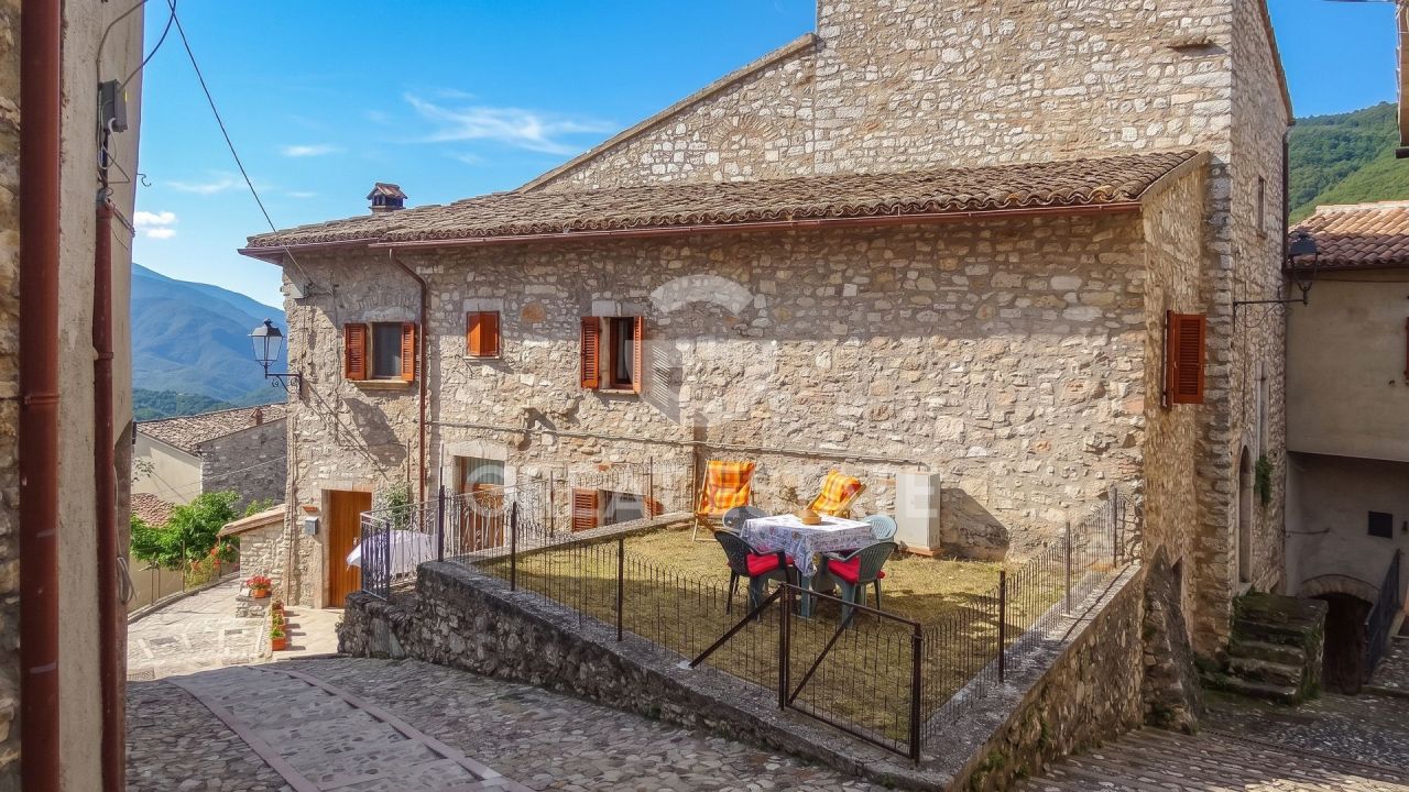 Апартаменты Vallo di Nera, Италия, 90 м² - фото 1
