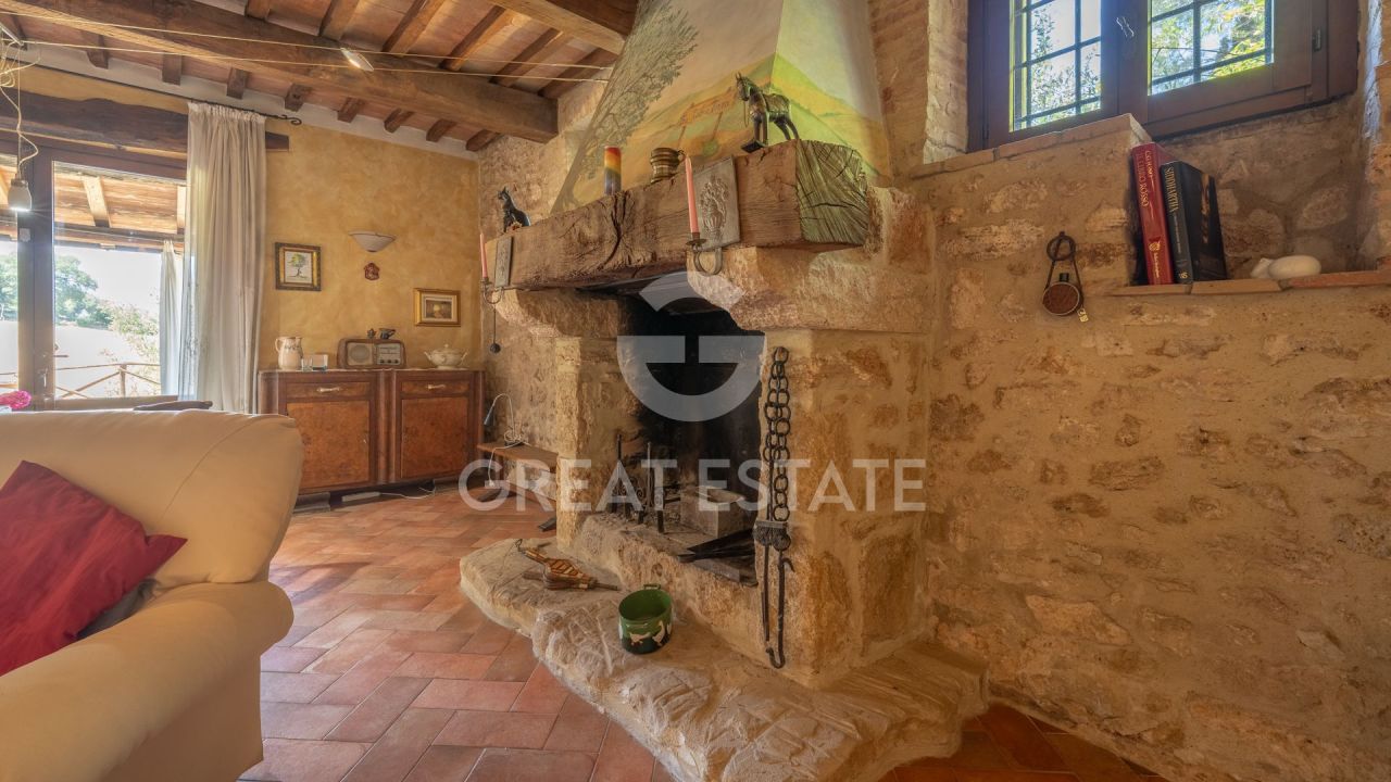 Дом в Тоди, Италия, 373.95 м² - фото 13