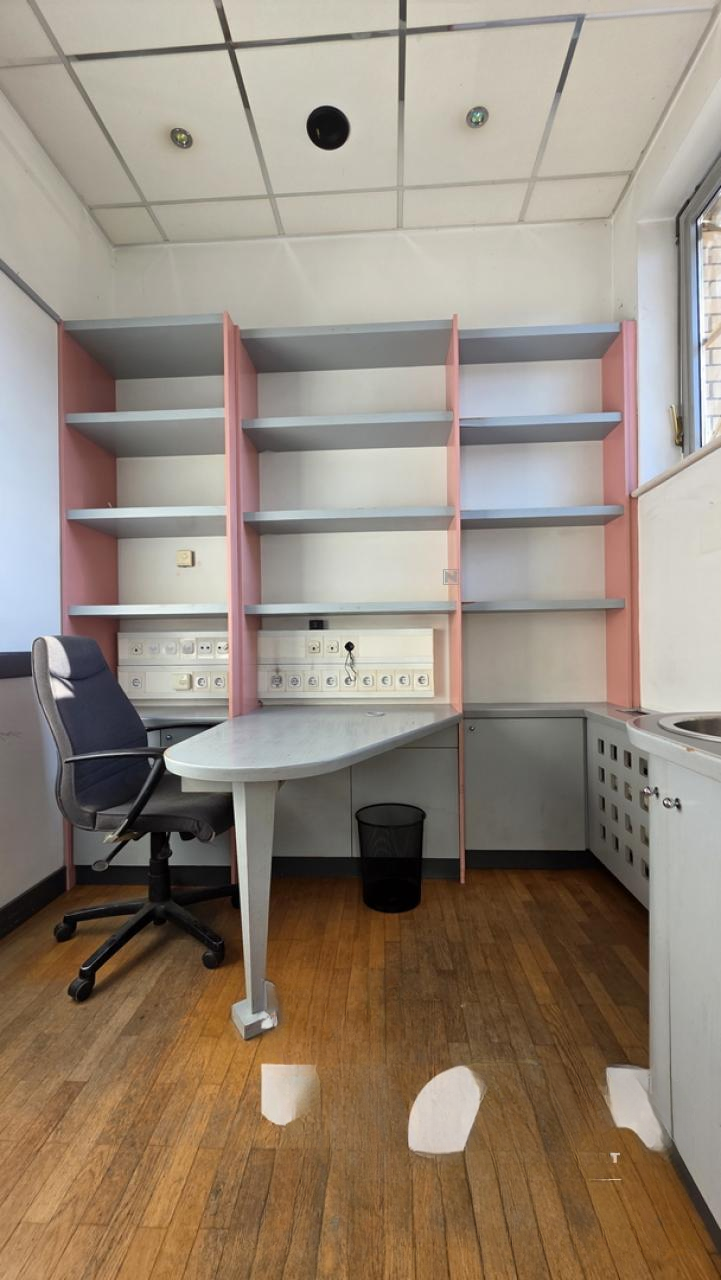 Офис в Любляне, Словения, 29 м² - фото 5