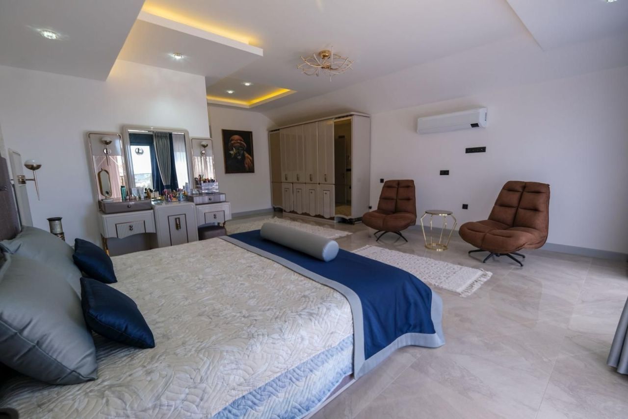 Вилла в Алании, Турция, 380 м² - фото 9