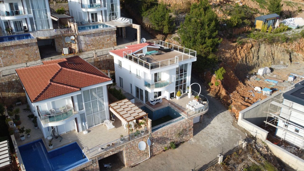 Вилла в Алании, Турция, 250 м² - фото 11