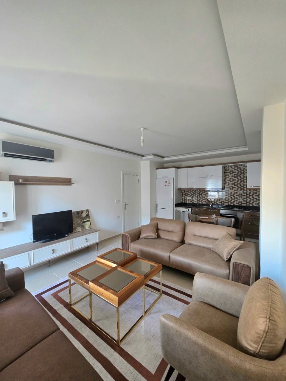Квартира в Алании, Турция, 70 м² - фото 1