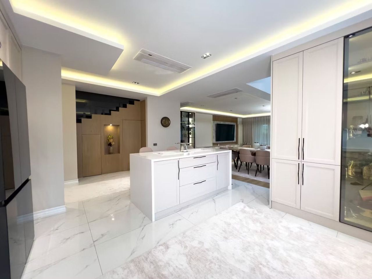 Вилла в Анталии, Турция, 300 м² - фото 15