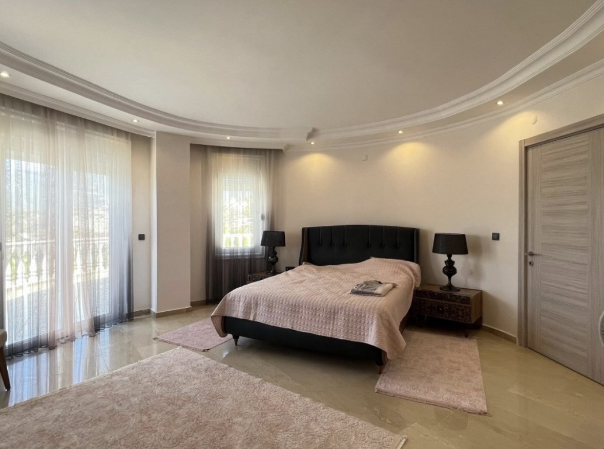 Вилла в Алании, Турция, 250 м² - фото 9