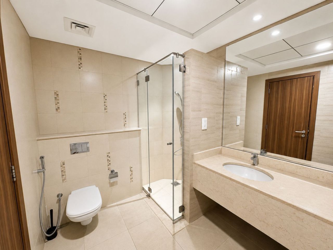 Квартира в Дубае, ОАЭ, 137.6 м² - фото 14