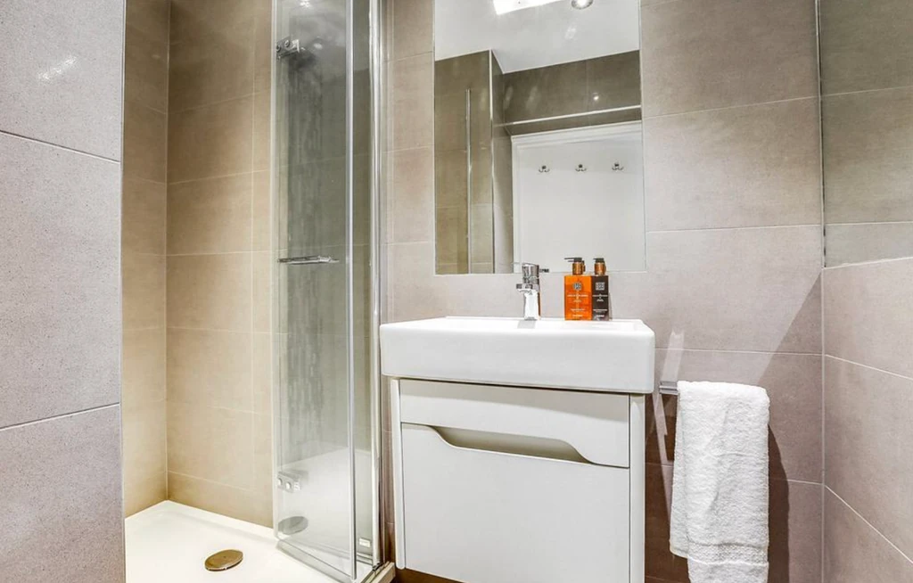 Квартира в Лондоне, Великобритания, 106 м² - фото 5