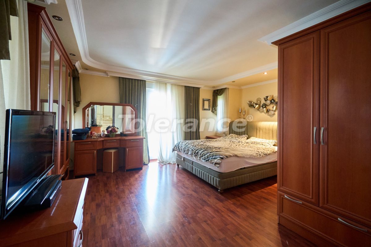 Вилла в Кемере, Турция, 328 м² - фото 12