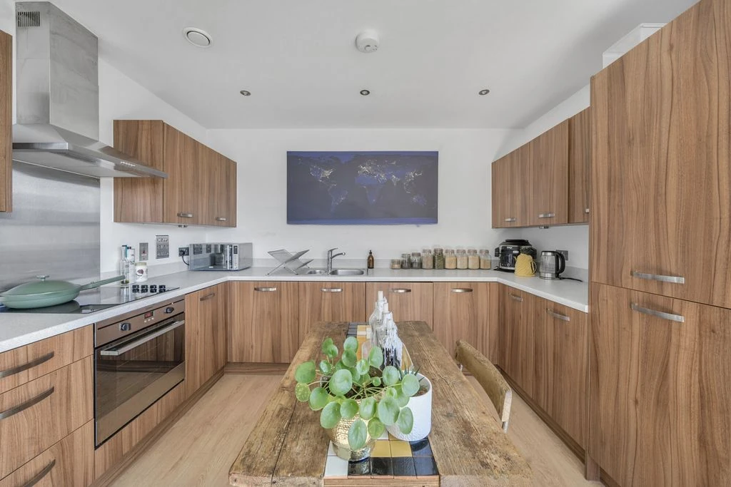Квартира в Лондоне, Великобритания, 60 м² - фото 13