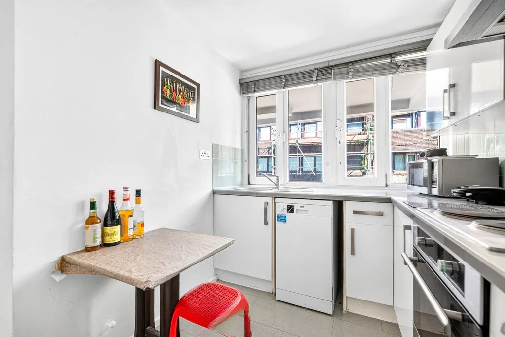 Квартира в Лондоне, Великобритания, 49 м² - фото 14