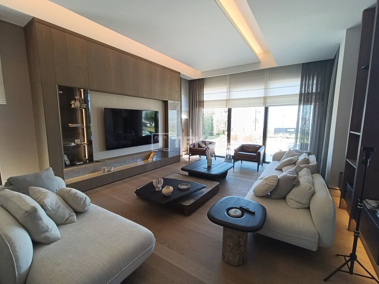 Вилла в Стамбуле, Турция, 375 м² - фото 8