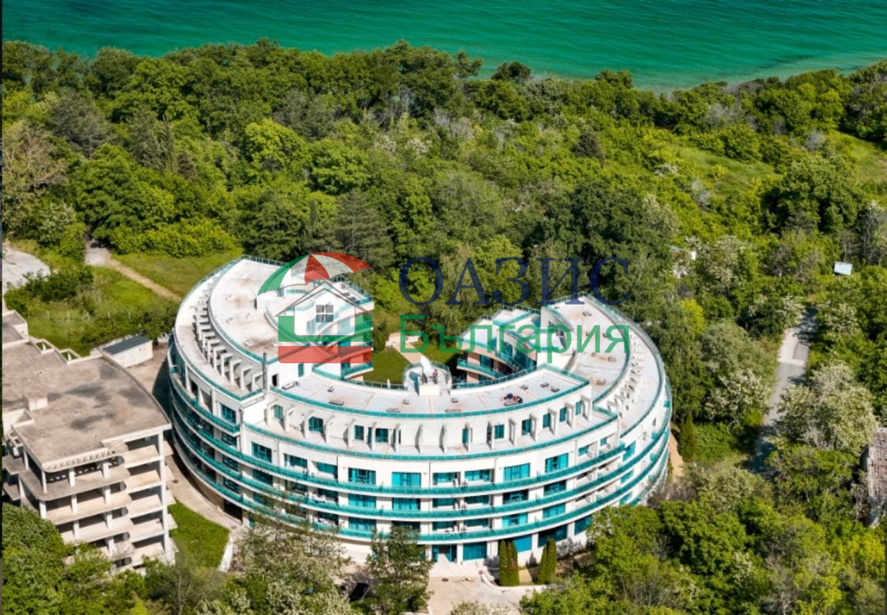 Апартаменты в Обзоре, Болгария, 41.9 м² - фото 1