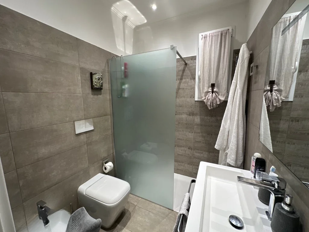 Квартира в Монако, Монако, 88 м² - фото 8