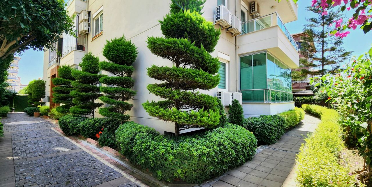Квартира в Алании, Турция, 55 м² - фото 1
