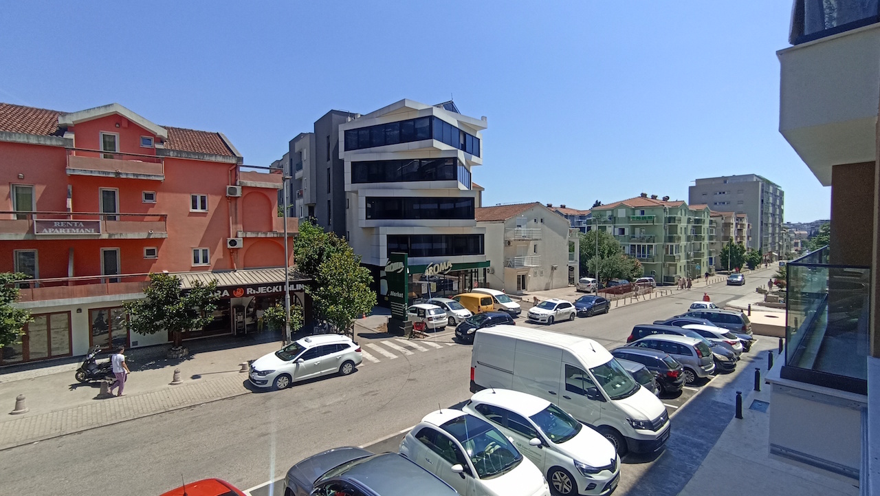 Квартира в Будве, Черногория, 66 м² - фото 9