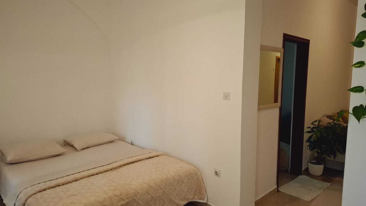 Квартира в Будве, Черногория, 75 м² - фото 3