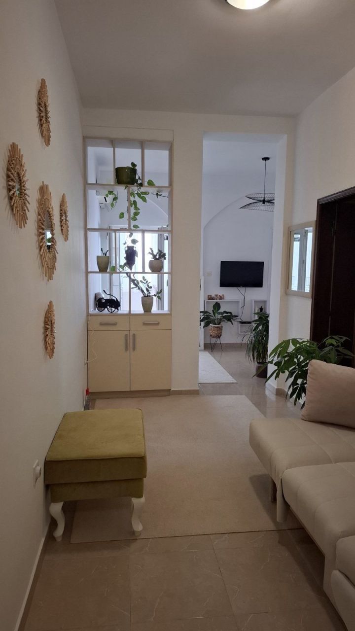 Квартира в Будве, Черногория, 75 м² - фото 9