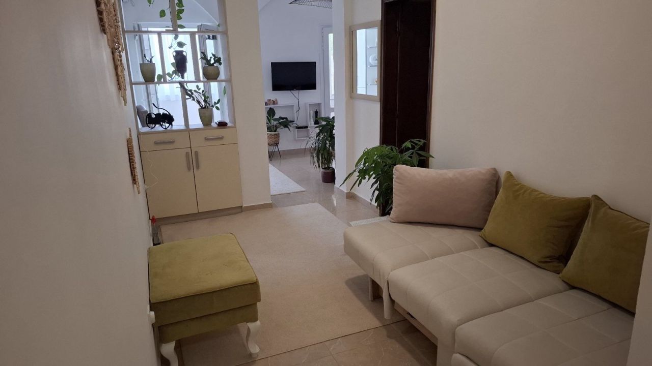 Квартира в Будве, Черногория, 75 м² - фото 11