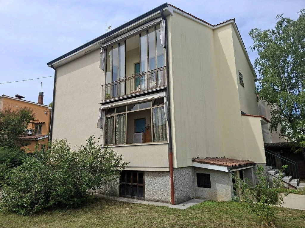 Квартира в Гориции, Италия, 90 м² - фото 1