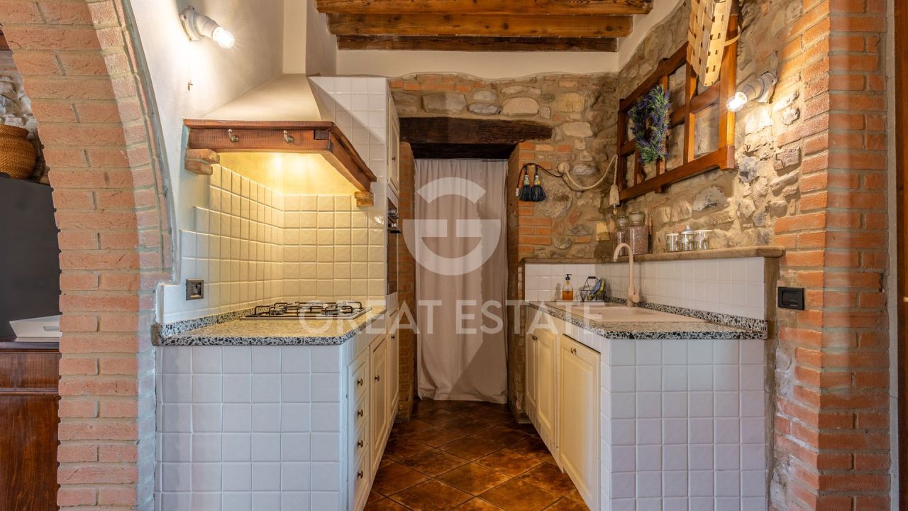 Дом в Кьянни, Италия, 320.25 м² - фото 12