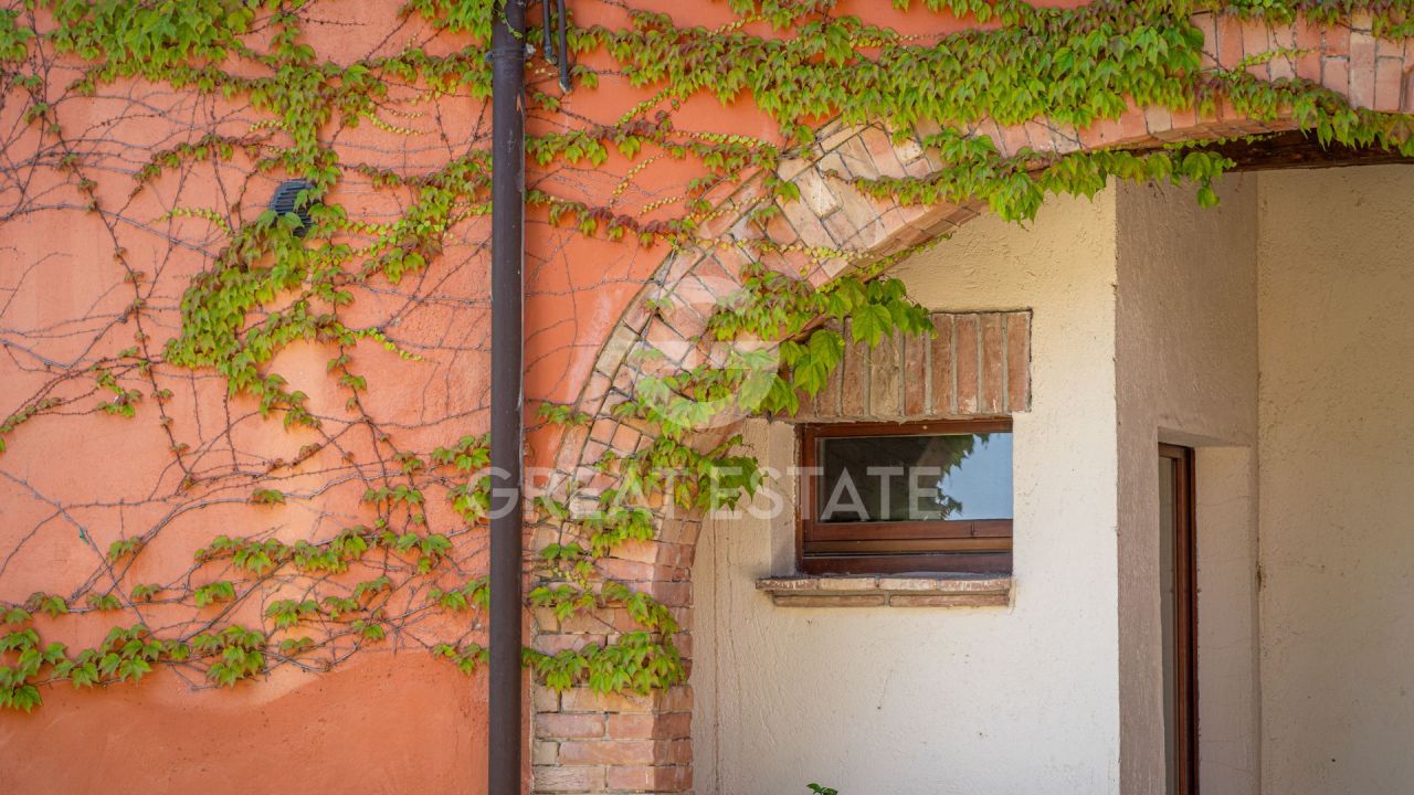 Дом в Деруте, Италия, 1 511.8 м² - фото 17