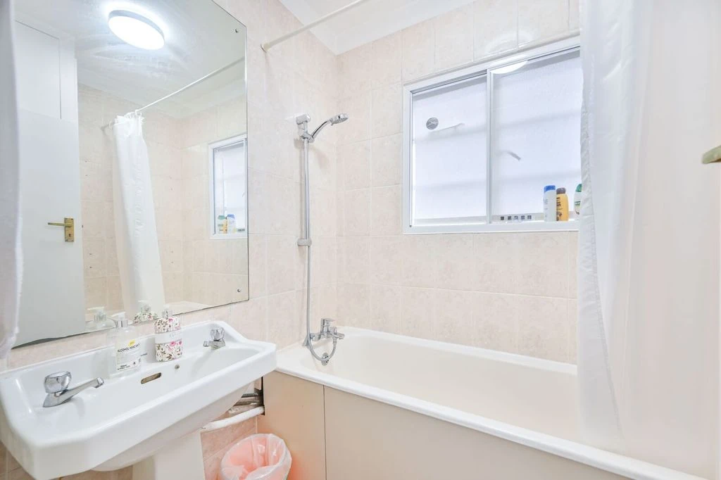 Квартира в Лондоне, Великобритания, 39 м² - фото 1