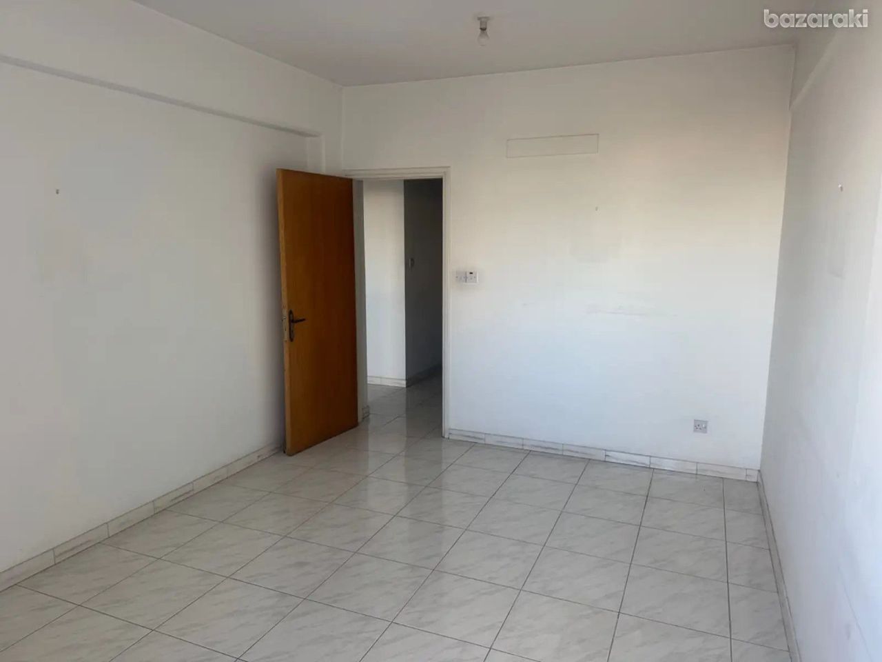 Офис Agia Zoni, Кипр, 53 м² - фото 1