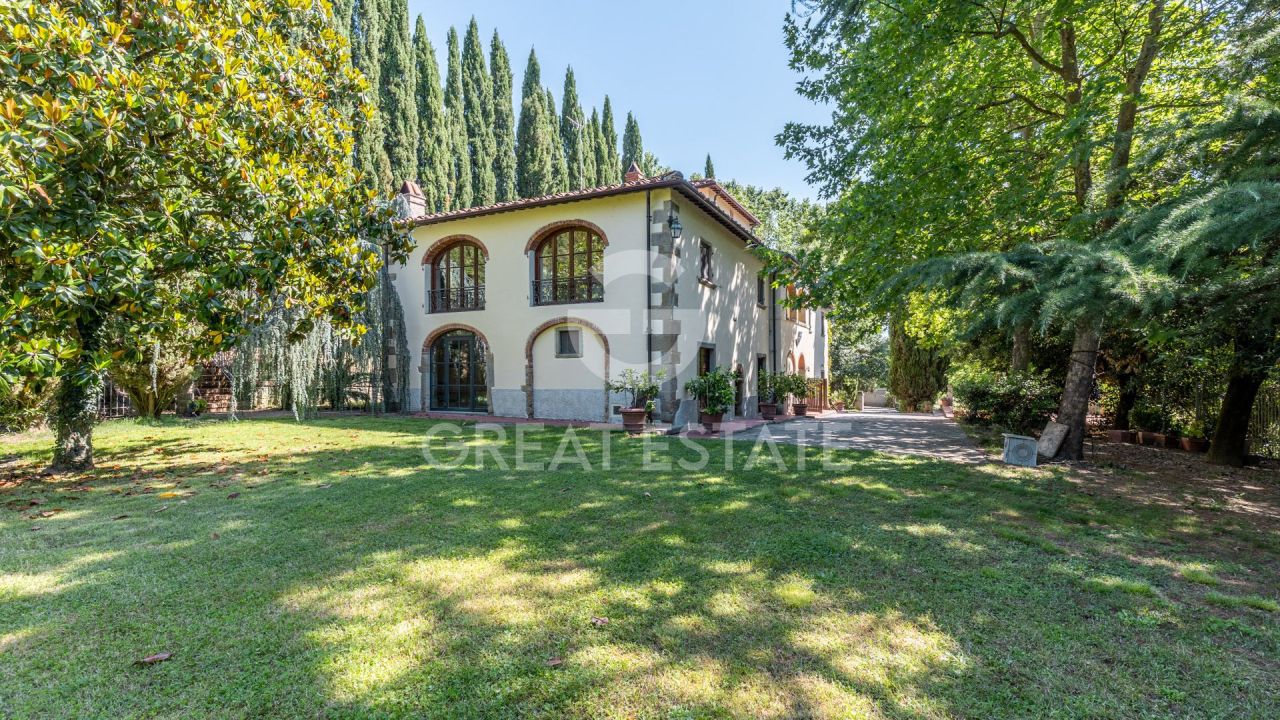 Дом Laterina Pergine Valdarno, Италия, 612.7 м² - фото 2