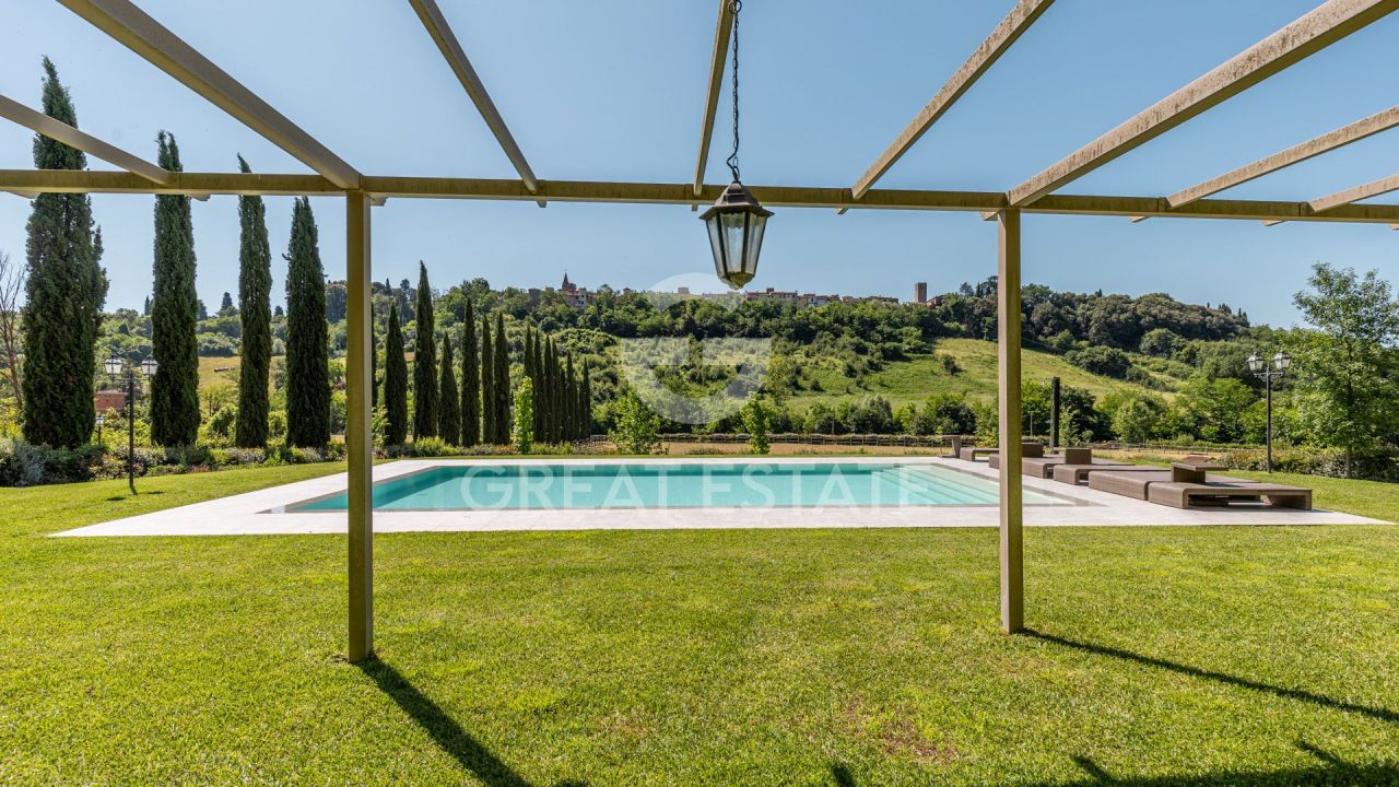 Дом Laterina Pergine Valdarno, Италия, 612.7 м² - фото 5