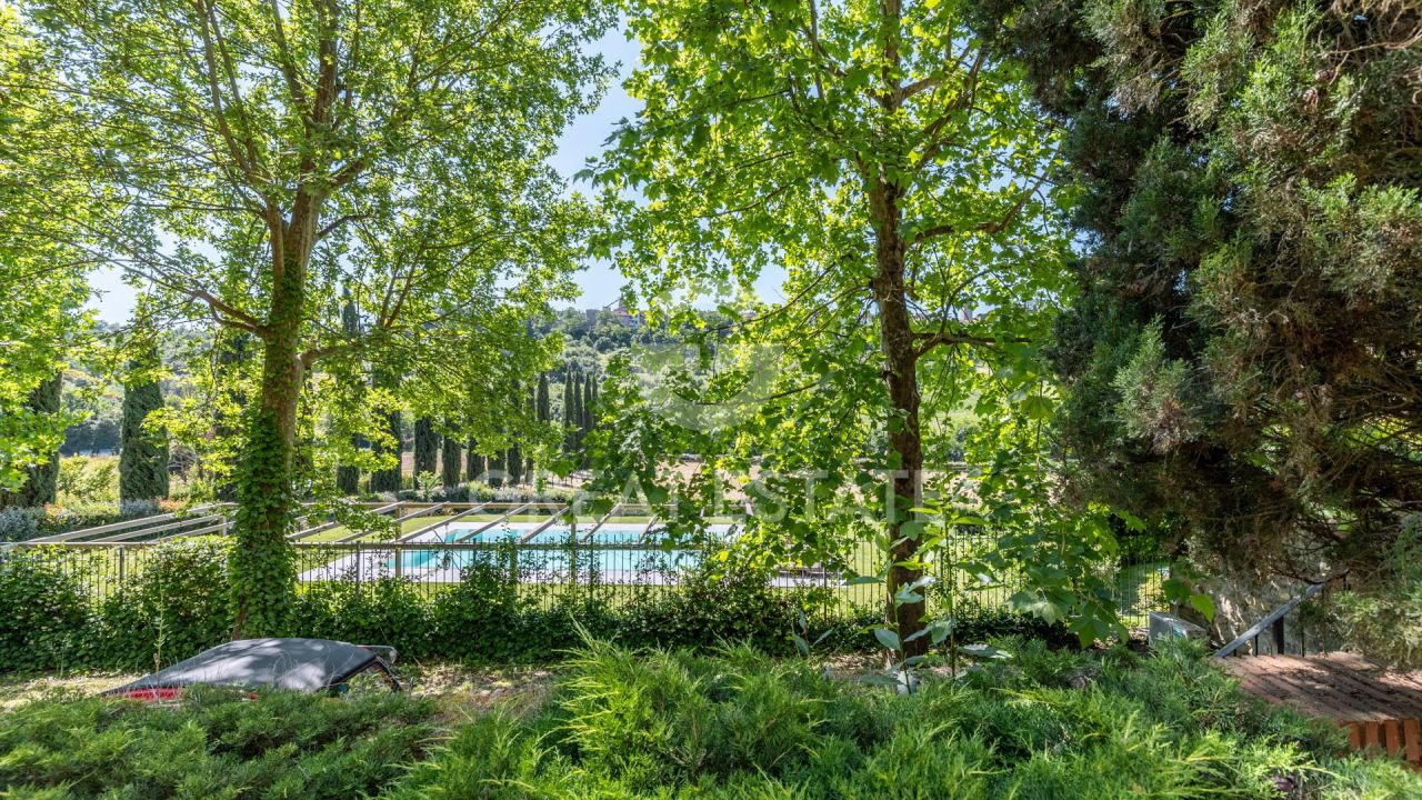 Дом Laterina Pergine Valdarno, Италия, 612.7 м² - фото 7