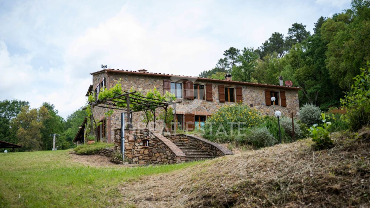 Дом Monticiano, Италия, 313.4 м² - фото 9