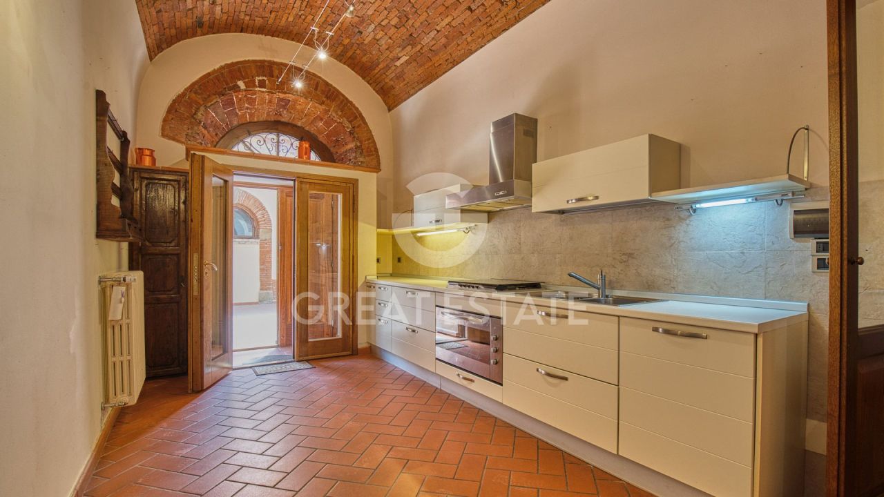 Дом в Ареццо, Италия, 177 м² - фото 15