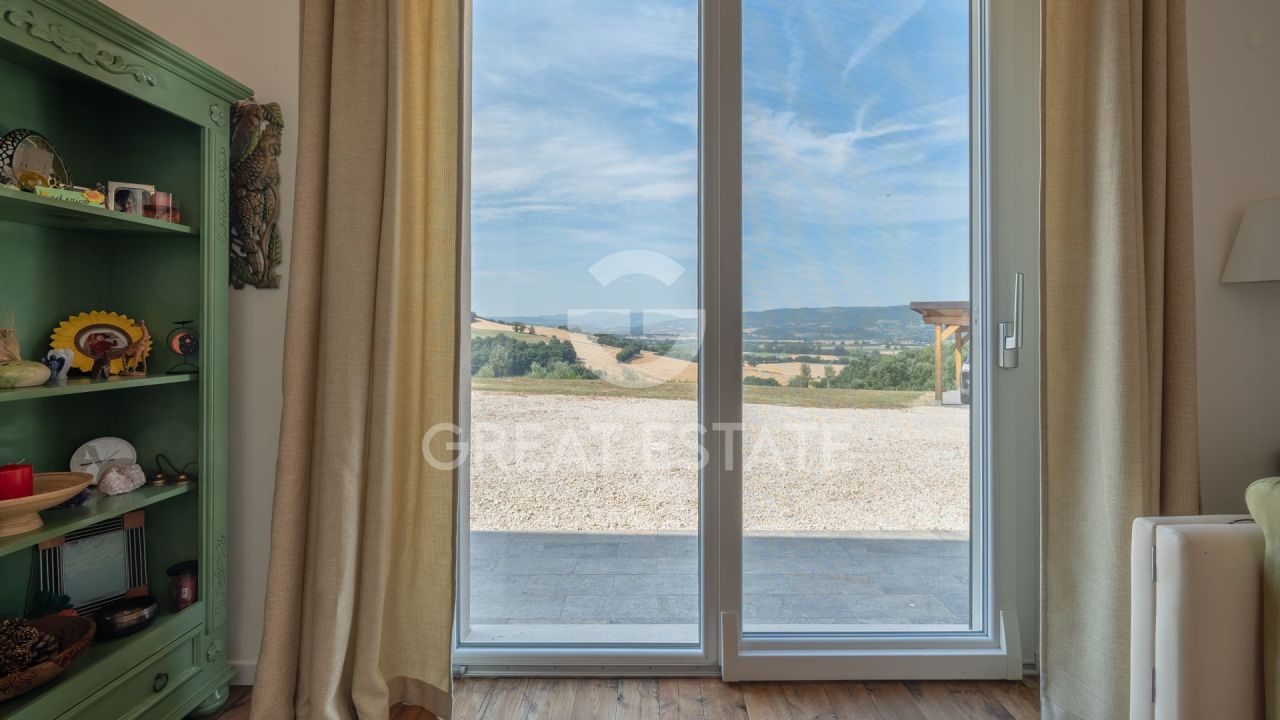 Дом в Тоди, Италия, 183.45 м² - фото 17