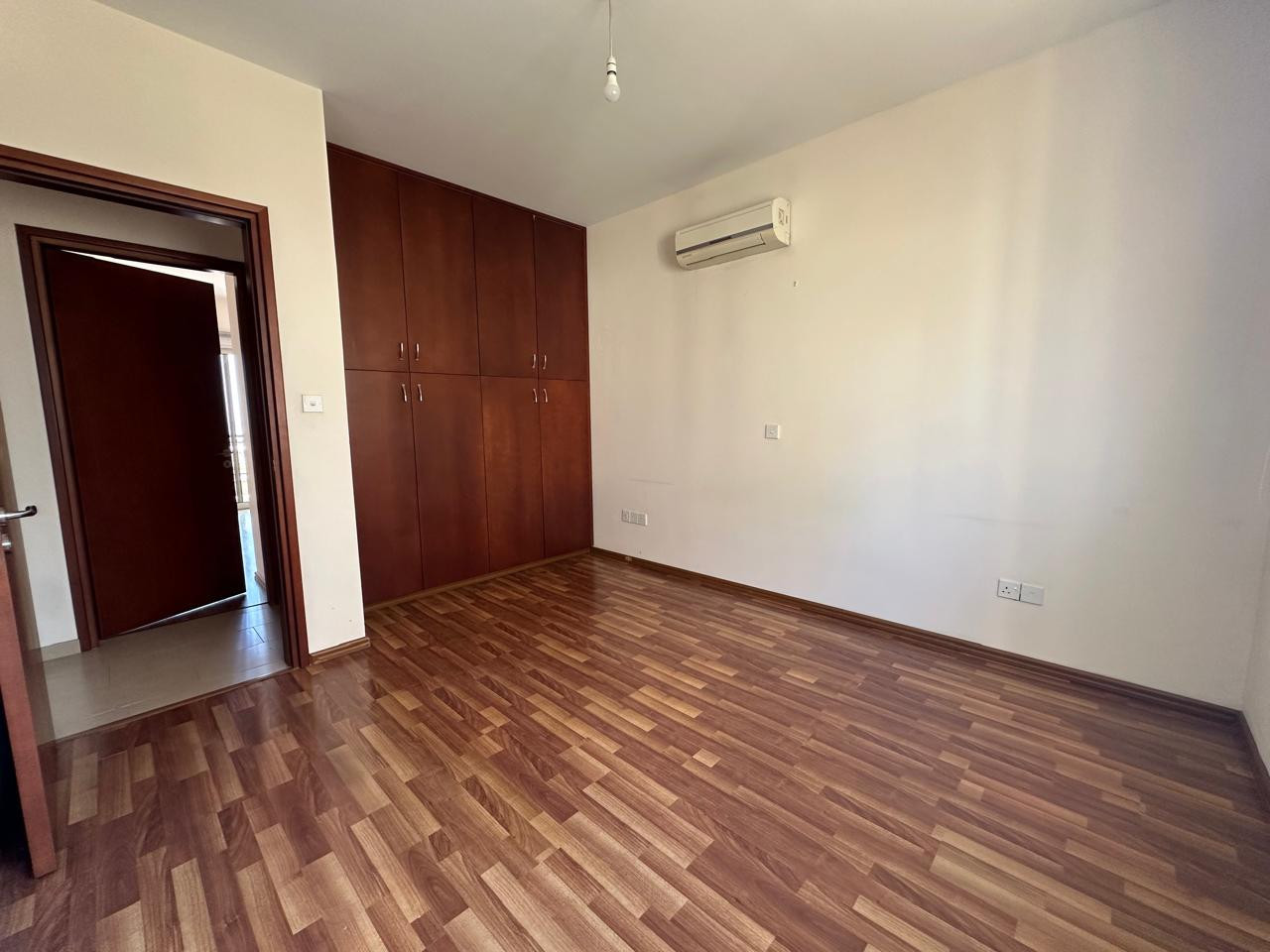 Мезонет в Айос-Атанасиосе, Кипр, 178 м² - фото 8