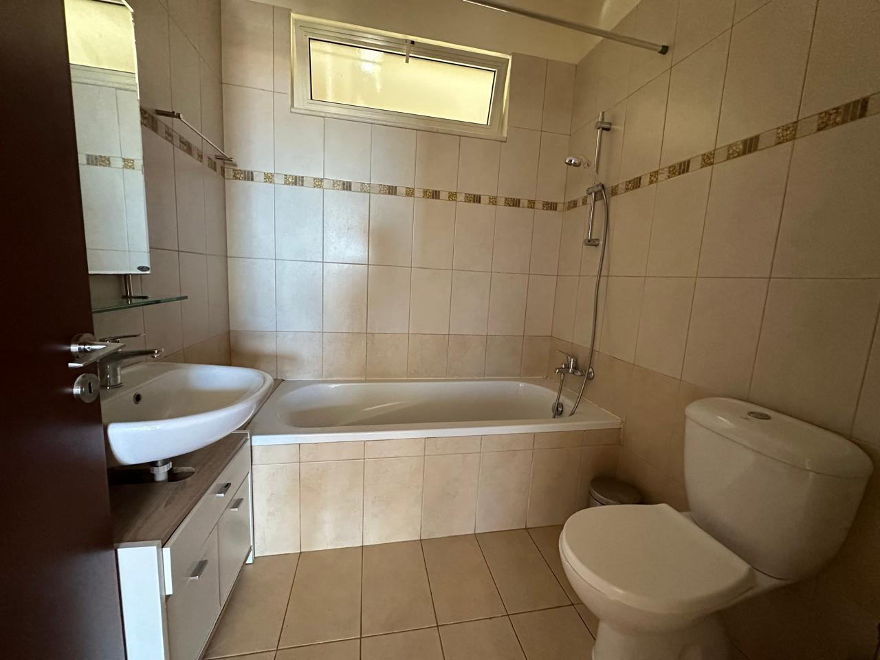 Мезонет в Айос-Атанасиосе, Кипр, 178 м² - фото 15