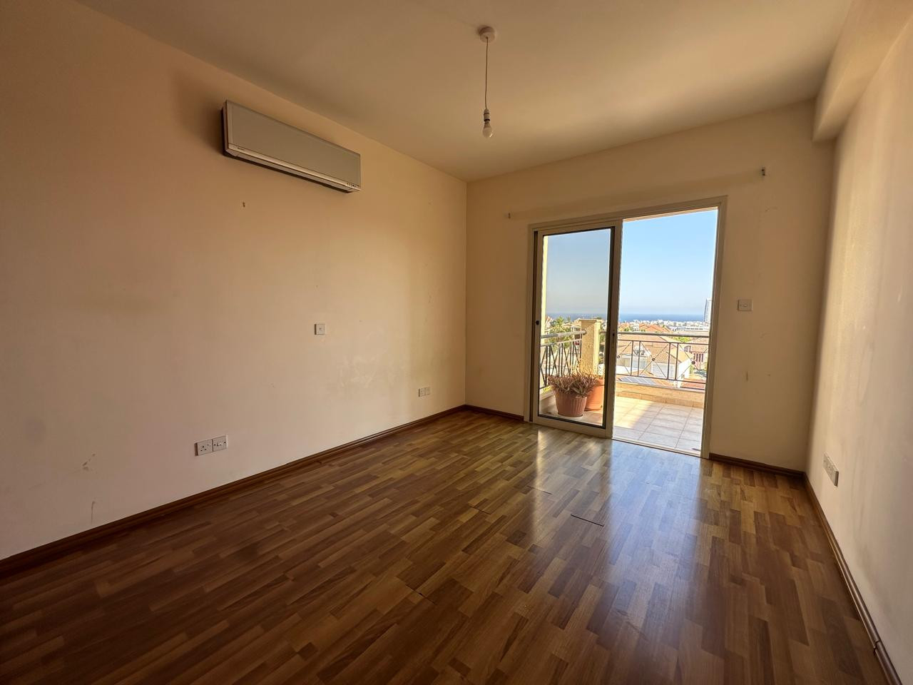 Мезонет в Айос-Атанасиосе, Кипр, 178 м² - фото 16