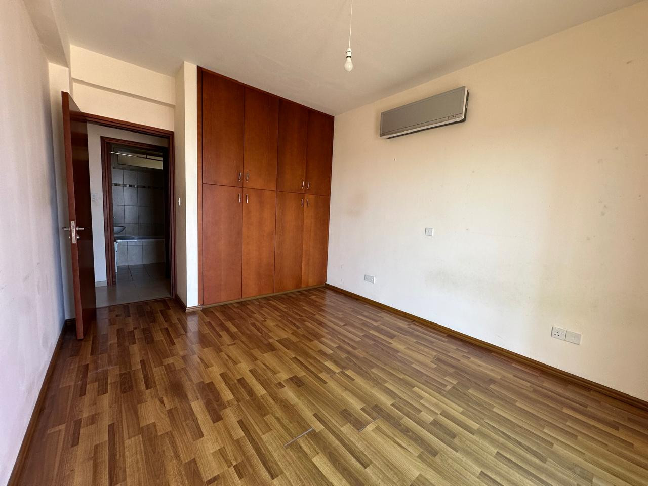 Мезонет в Айос-Атанасиосе, Кипр, 178 м² - фото 17