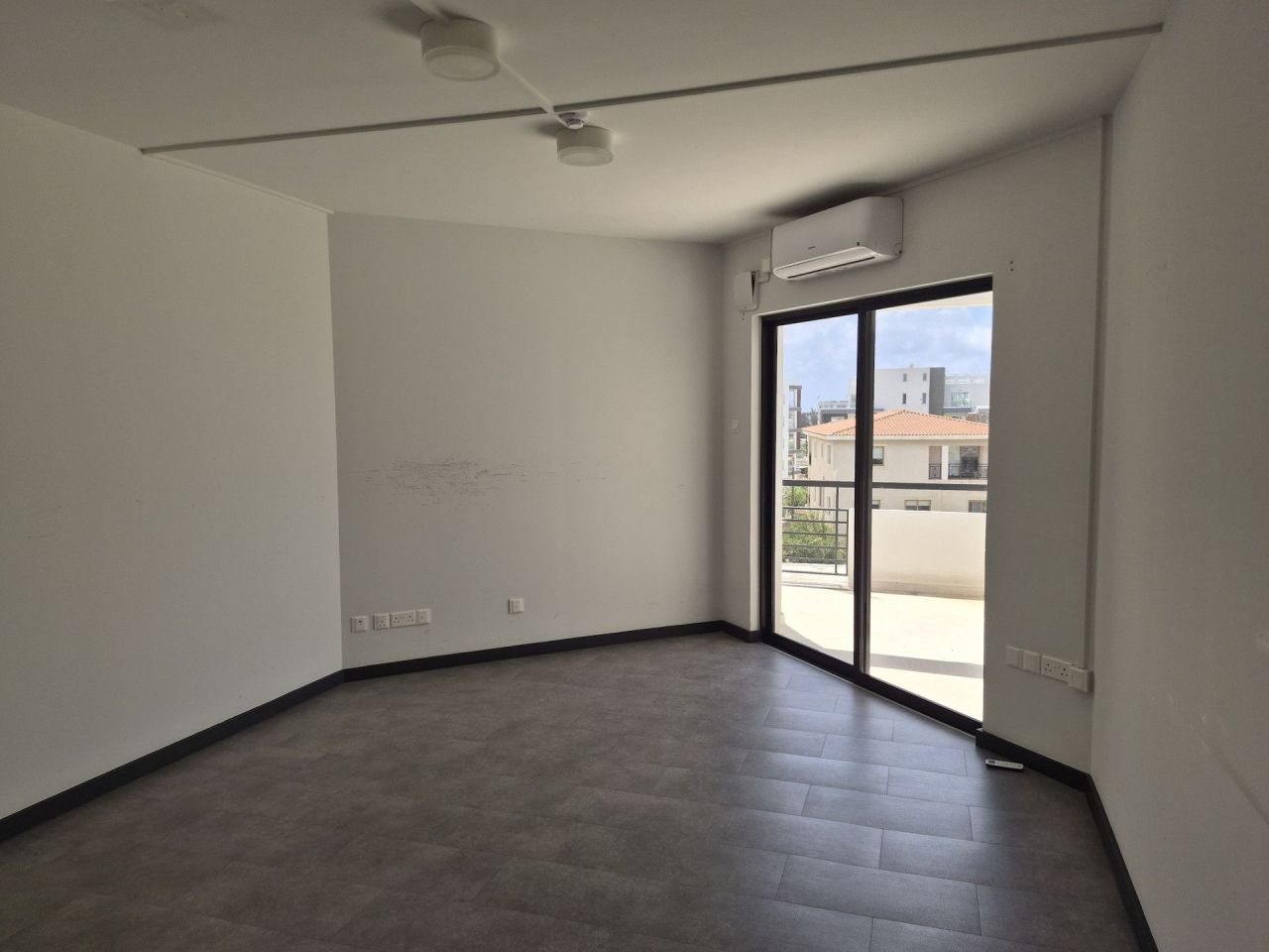 Офис в Агиос Теодоросе, Кипр, 220 м² - фото 11