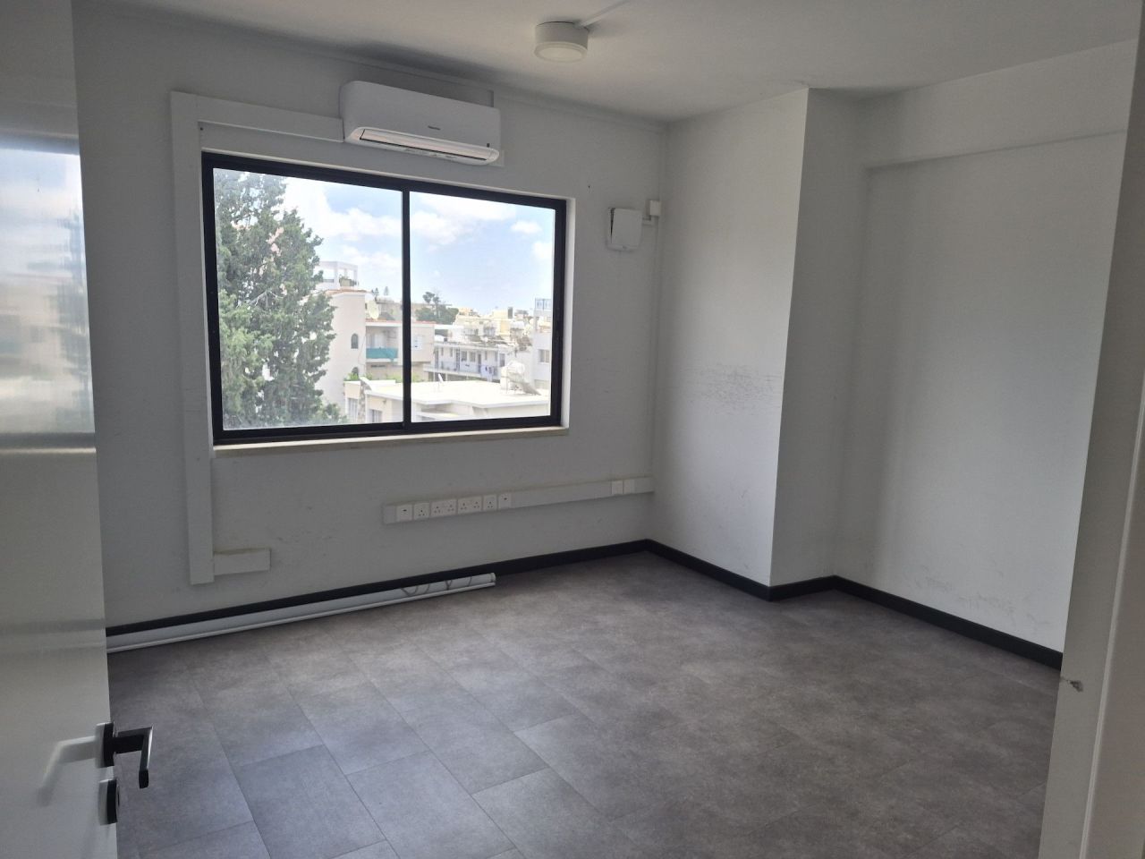 Офис в Агиос Теодоросе, Кипр, 220 м² - фото 17