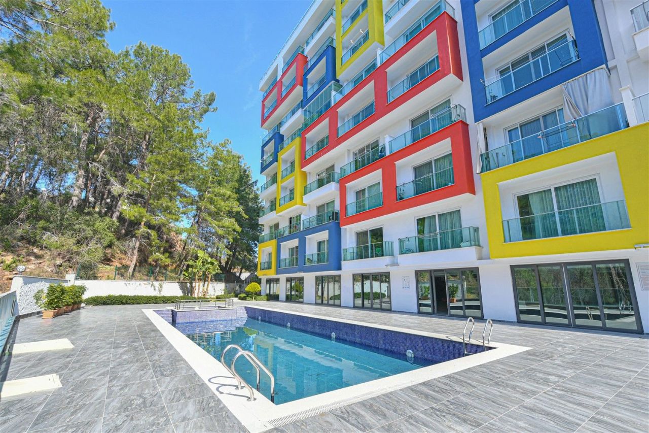 Апартаменты в Алании, Турция, 190 м² - фото 1