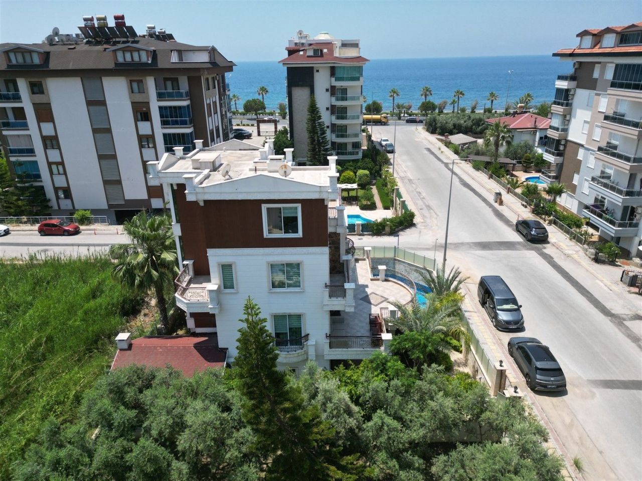 Вилла в Алании, Турция, 480 м² - фото 1